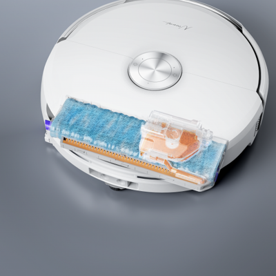 搭載AI大模型 云鯨逍遙002亮相AWE開啟智能清潔新時代